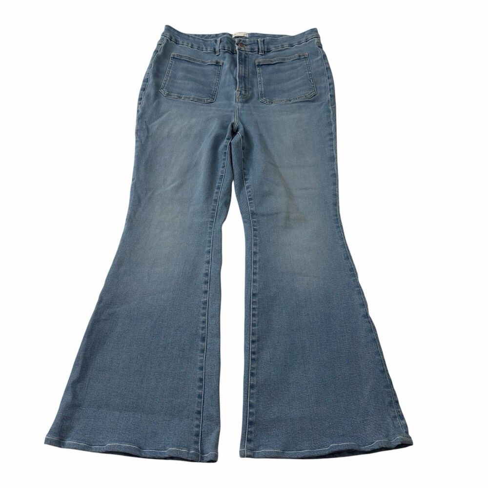 Good American Jeans 16 Blue Good Legs Flare Patch Pockets High-Rise Stretch